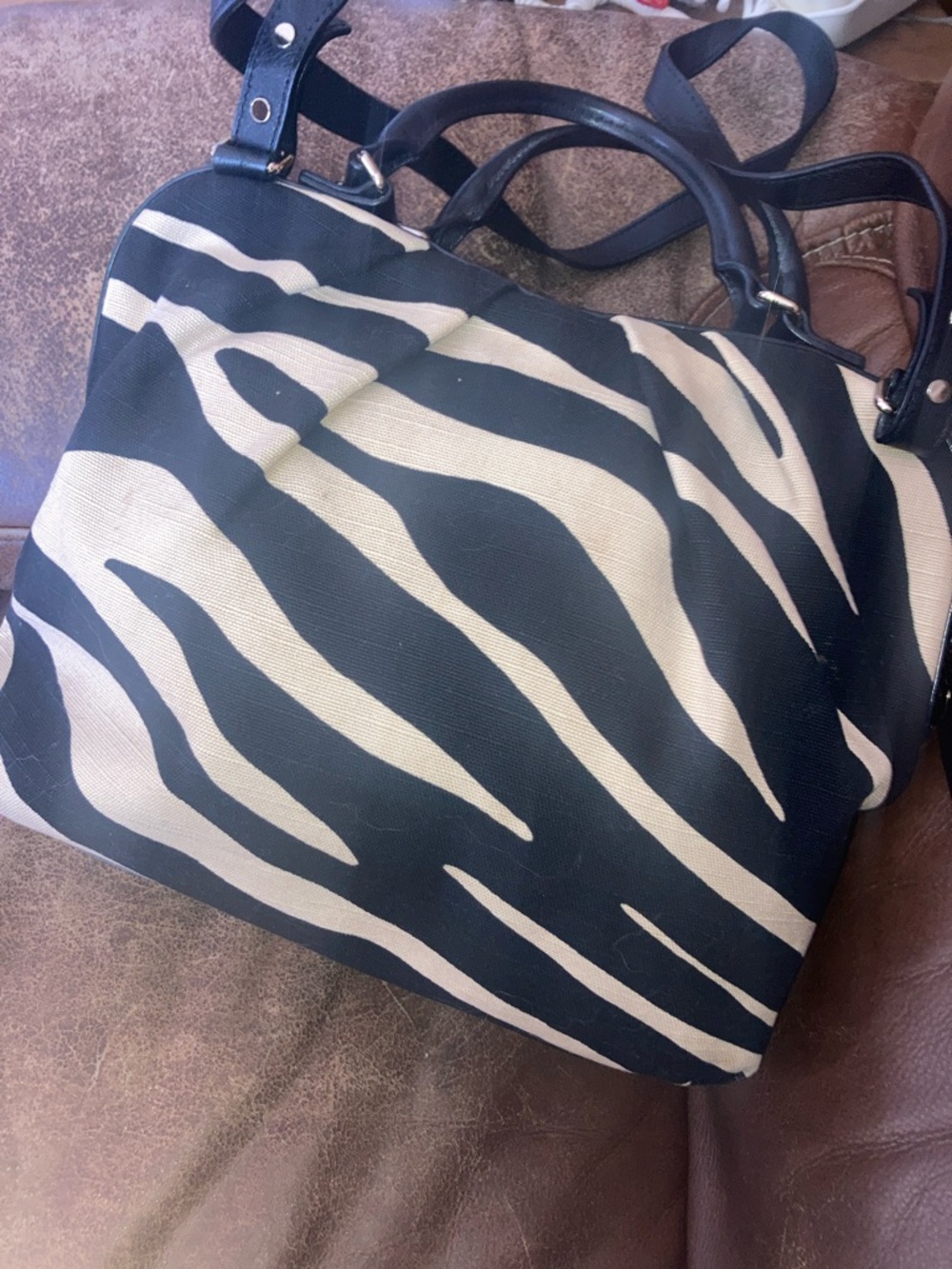 Kate Spade Canvas Zebra-Print Satchel & crossbody  Bag - Black & Cream - Picture 4 of 8